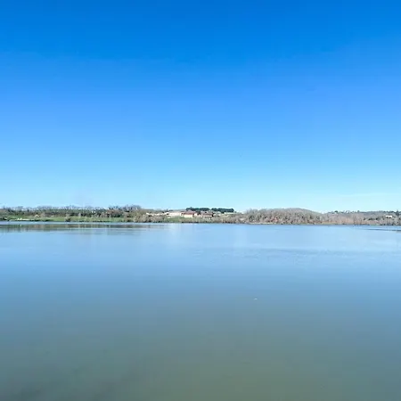 Domaine Du Lac, * Эиме